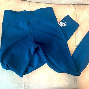 Nike leggings! Super comfy!